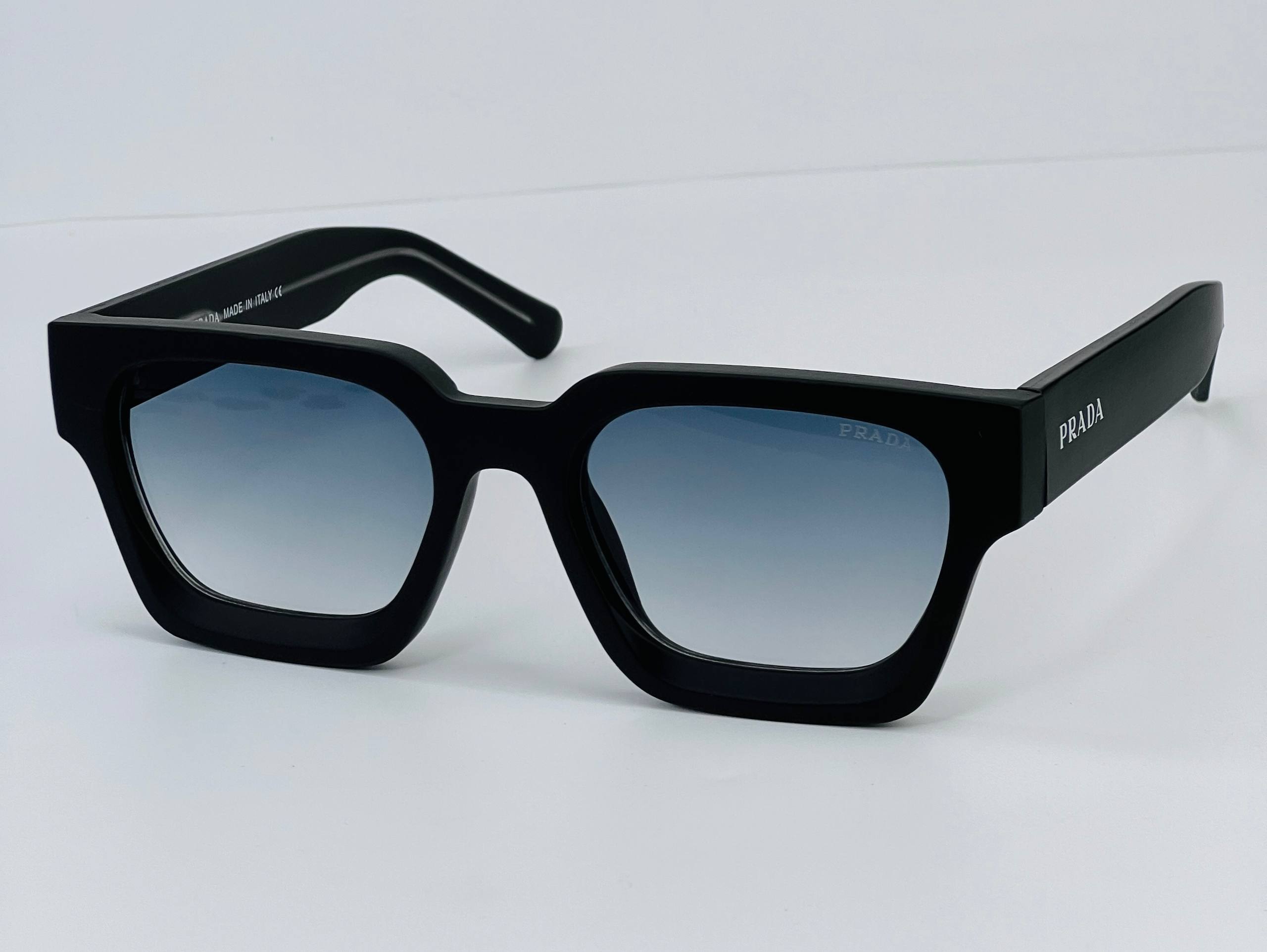 Prada cellulite square sunglass